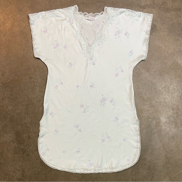 Vintage Miss Elaine Nightgown USA Made Silky Lace Light Blue Floral Sleepwear - Picture 1 of 8